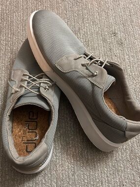 Men’s Size 15 HeyDudes